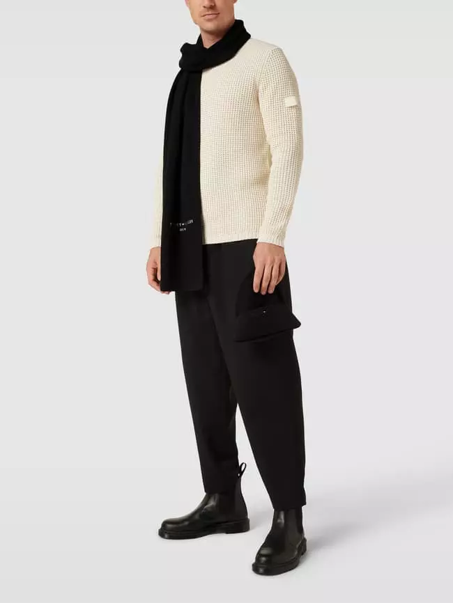 Tommy Hilfiger Schal Aus Baumwolle Mit Mütze In Geschenkbox Modell 'HORIZON' - Schwarz 3 Tommy Hilfiger Schal Aus Baumwolle Mit Mütze In Geschenkbox Modell 'HORIZON' - Schwarz